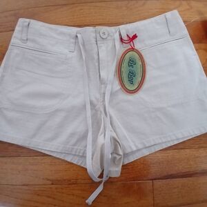 BeBop Women's Cream Shorts